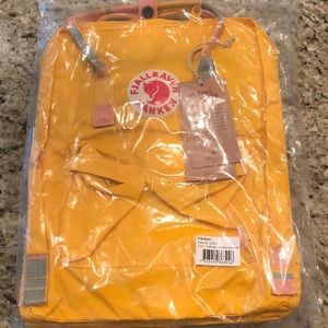 NWT Fjallraven Kanken Backpack Yellow